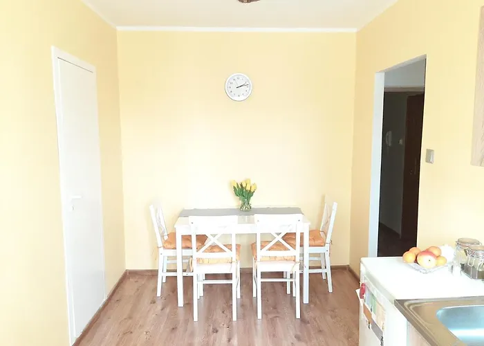 Проживание в семье Mieszkanie Na Krotkiej Строне-Слёнске